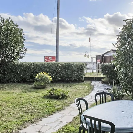 Brezza Sul Mare By Interhome *